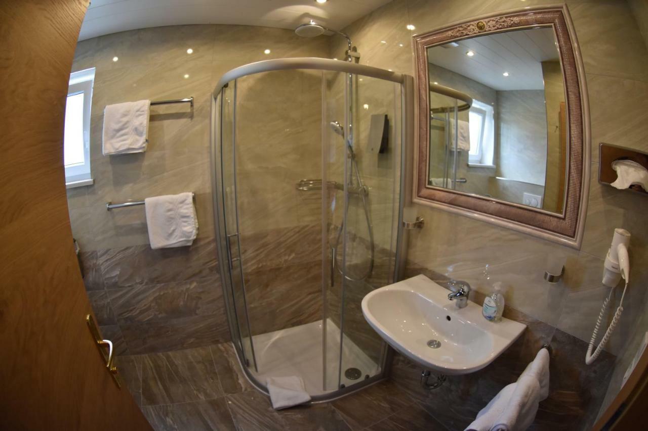 Seebaer Velden Velden am Woerthersee Ngoại thất bức ảnh