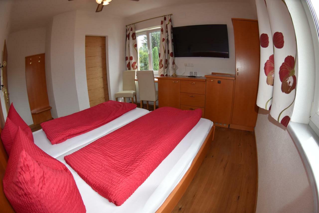 Seebaer Velden Velden am Woerthersee Ngoại thất bức ảnh